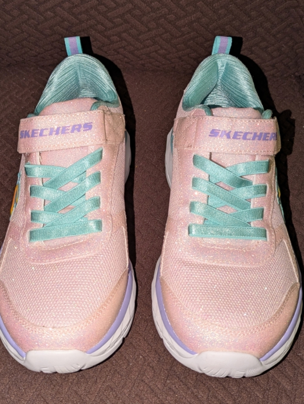 New Skechers Big Girls Pink Glitter 4